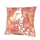 Housse de coussin camaïeu orange motifs coraux