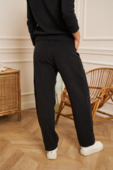 PANTALON DE JOGGING NOIR GAUFRE COUPE DROITE BRODE